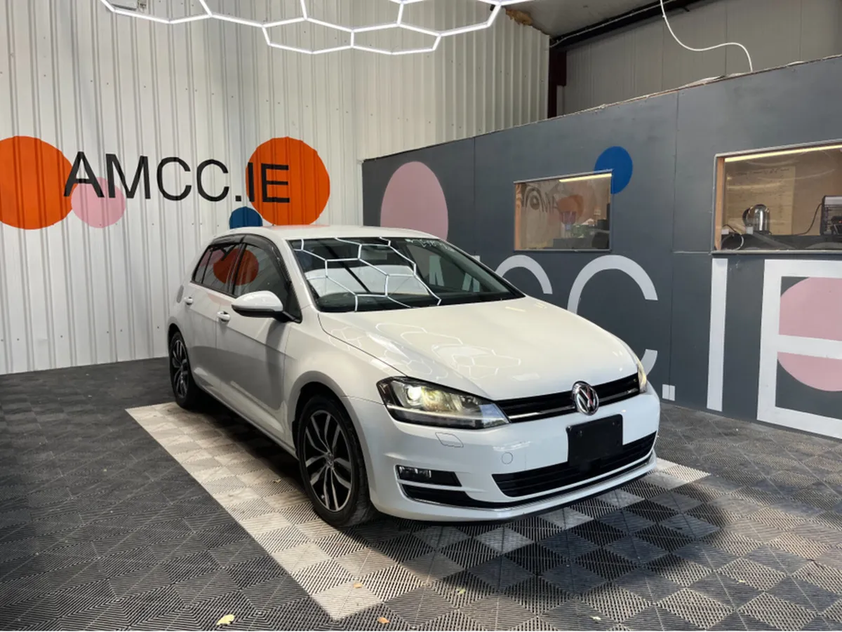 Volkswagen Golf ONLY €16950! GOLF AUTOMATIC LEATHE - Image 1
