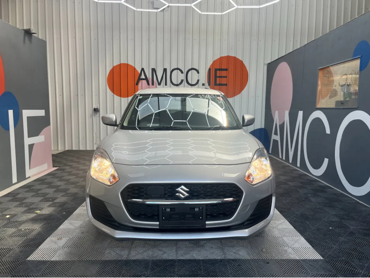 Suzuki Swift SUZUKI SWIFT AUTOMATIC €19950 1.2 PET - Image 2