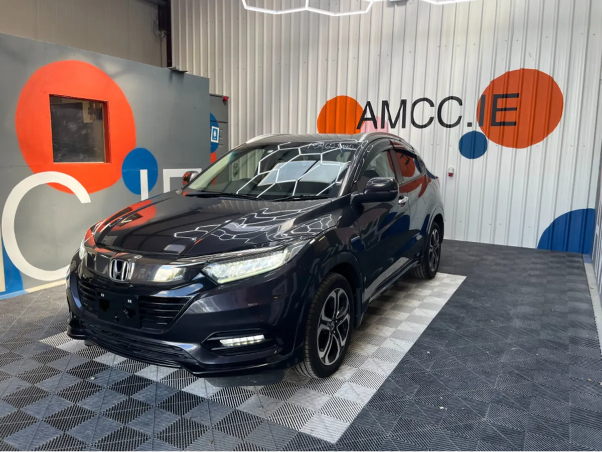 Honda Vezel 1.5 HYBRID / 51k KMs / REVERSE CAMERA - Image 3