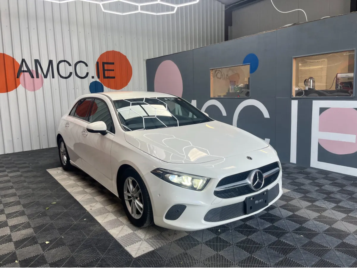 Mercedes-Benz A-Class 2.0 DIESEL / 55k KMs / REVER - Image 1