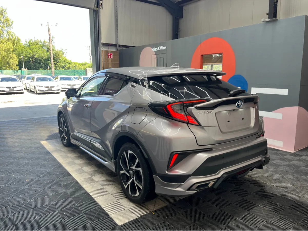 Toyota C-HR €21950! C-HR 1.8 HYBRID / 98k KMs / HE - Image 4