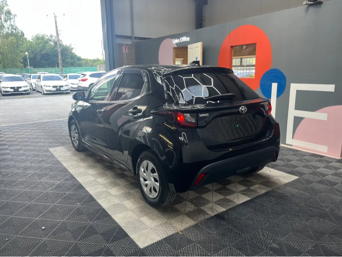 Toyota Yaris YARIS AUTOMATIC 1.0 PETROL / 22k KMs - Image 4