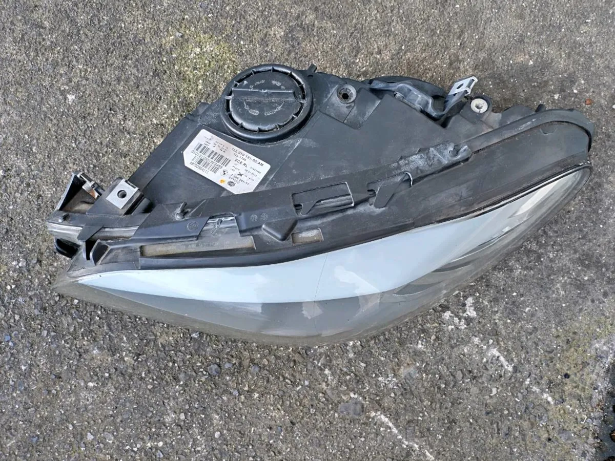 BMW 5 Series F10 Left Passenger Side Headlight - Image 3
