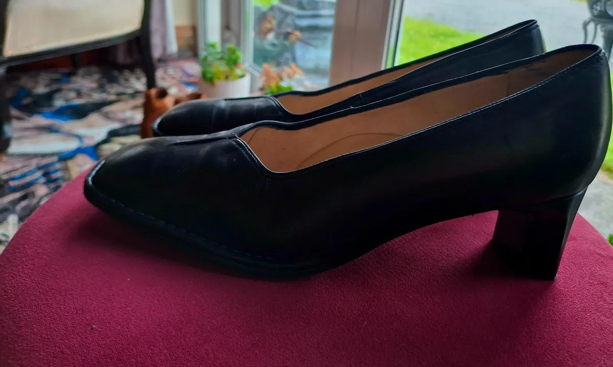 Comfort new soft leather shoes - Image 2