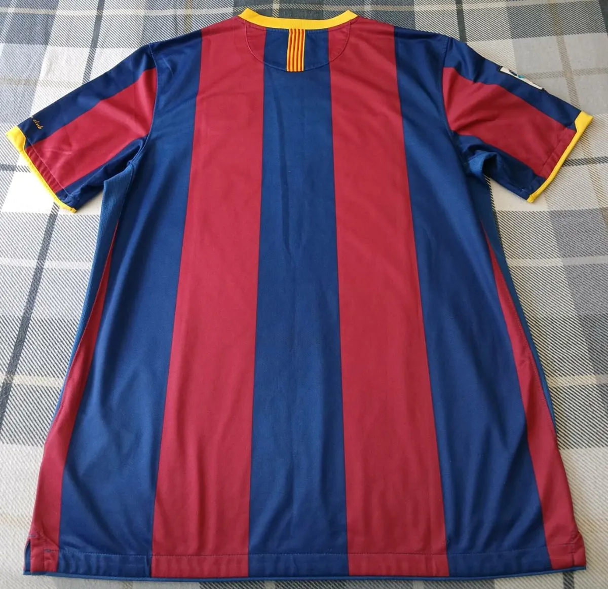 FC Barcelona 2010 2011 Authentic Home Jersey - Image 3