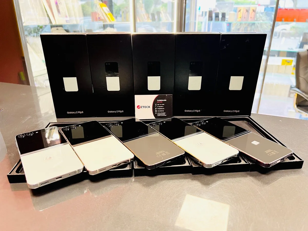 Samsung Z Flip 5