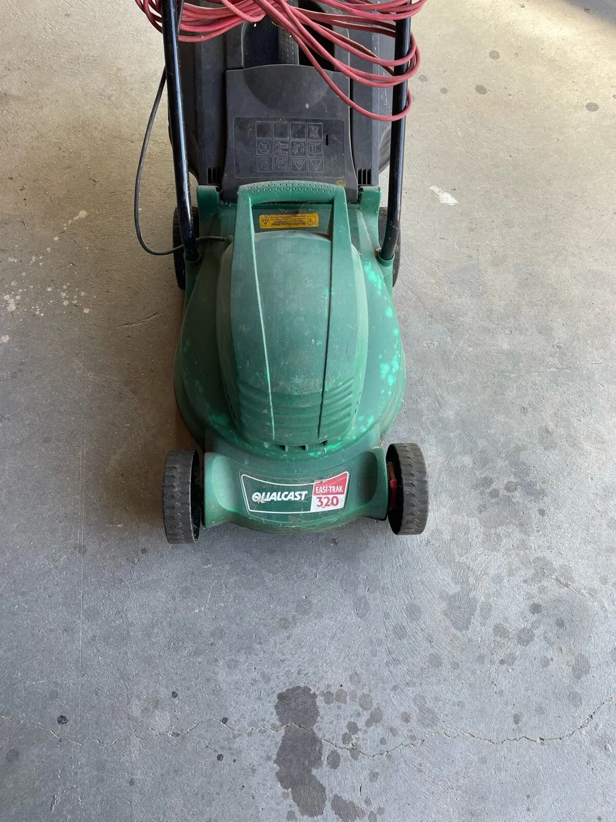 Electric lawnmower and strimmer for sale - Image 1