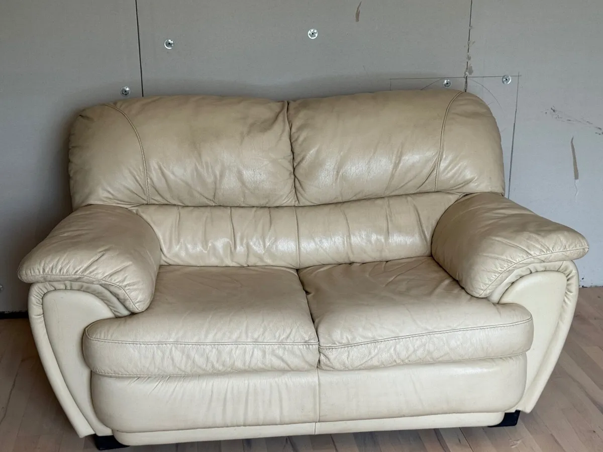 3 Piece Cream leather Sofa (3 &2& 1) - Image 2