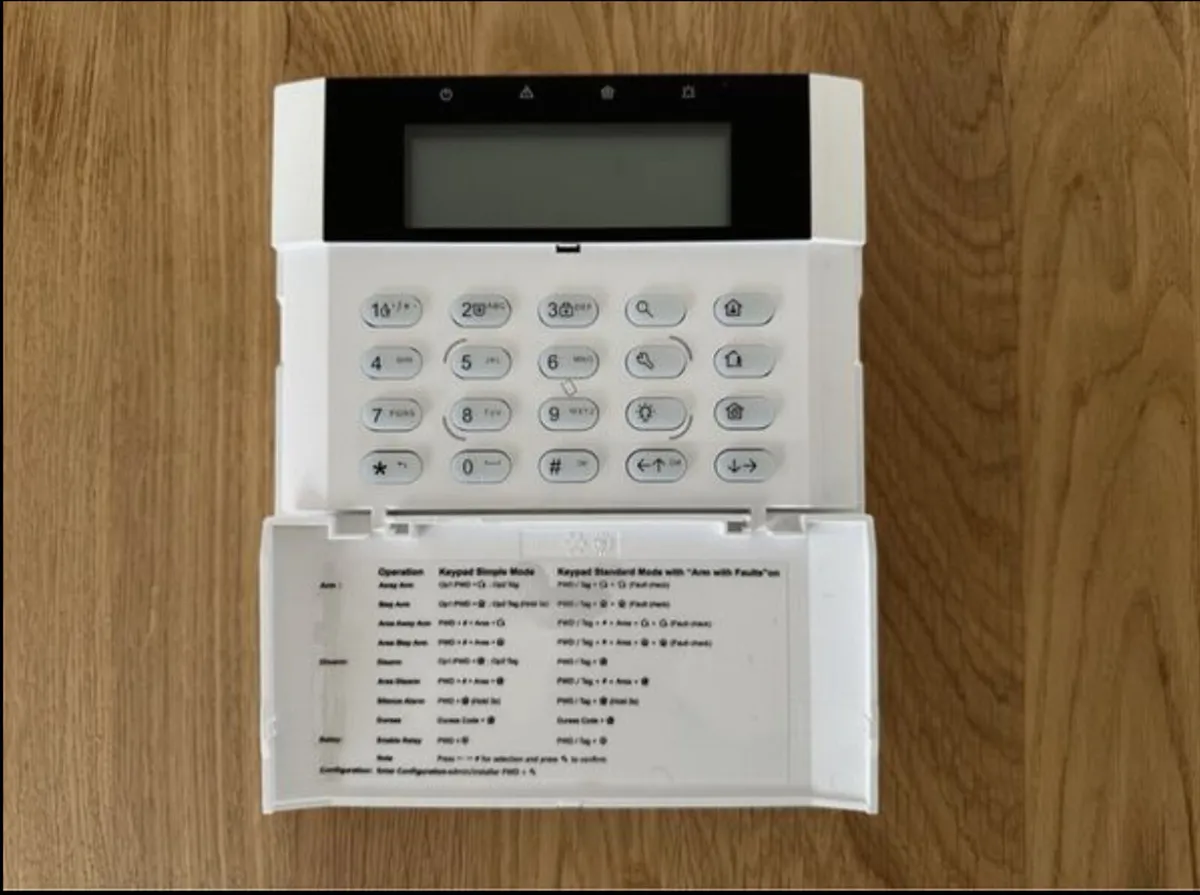 Hikvision Wired LCD Panel - Image 4