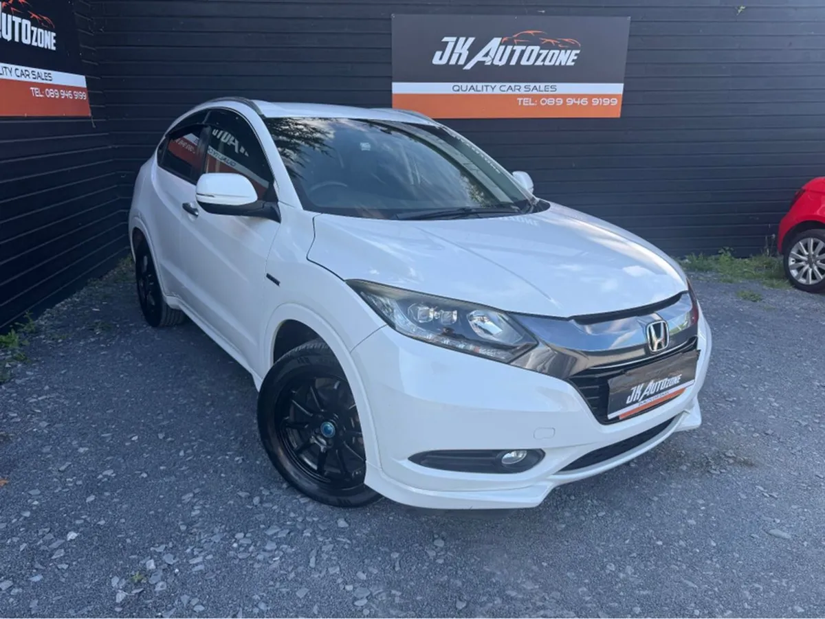 Honda Vezel 1.5 Hybrid Z Auto - Image 1