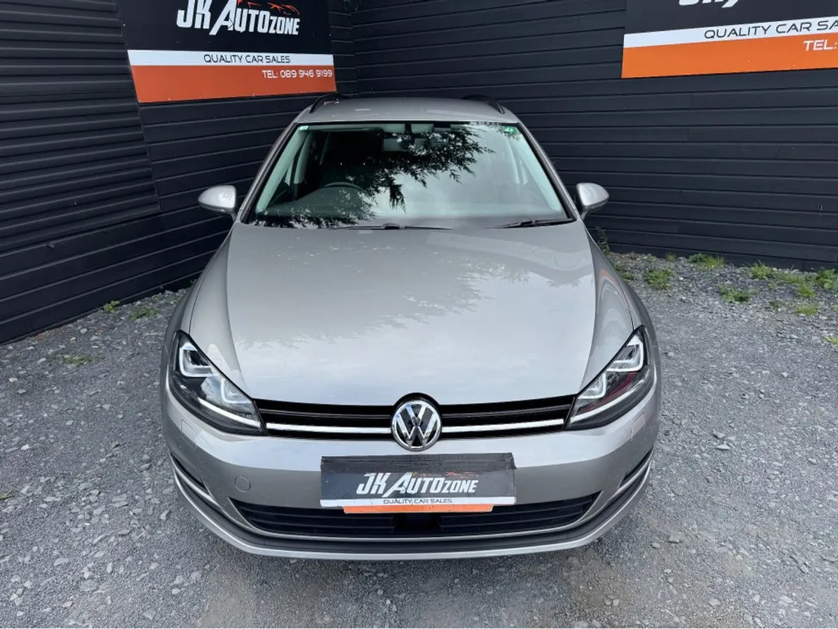 Volkswagen Golf 1.2 TSI Comfort Line Auto - Image 2