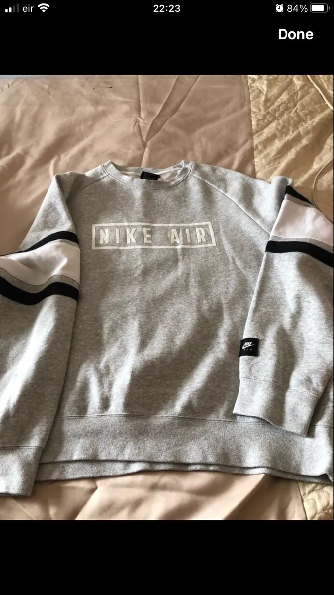 Mes Nike sweater size L €10 - Image 2