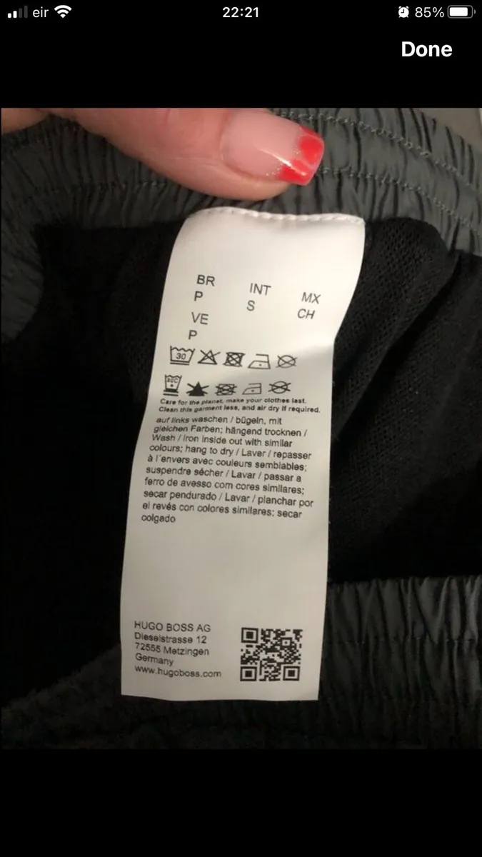 Mens Hugo Boss shirts size S €25 - Image 3