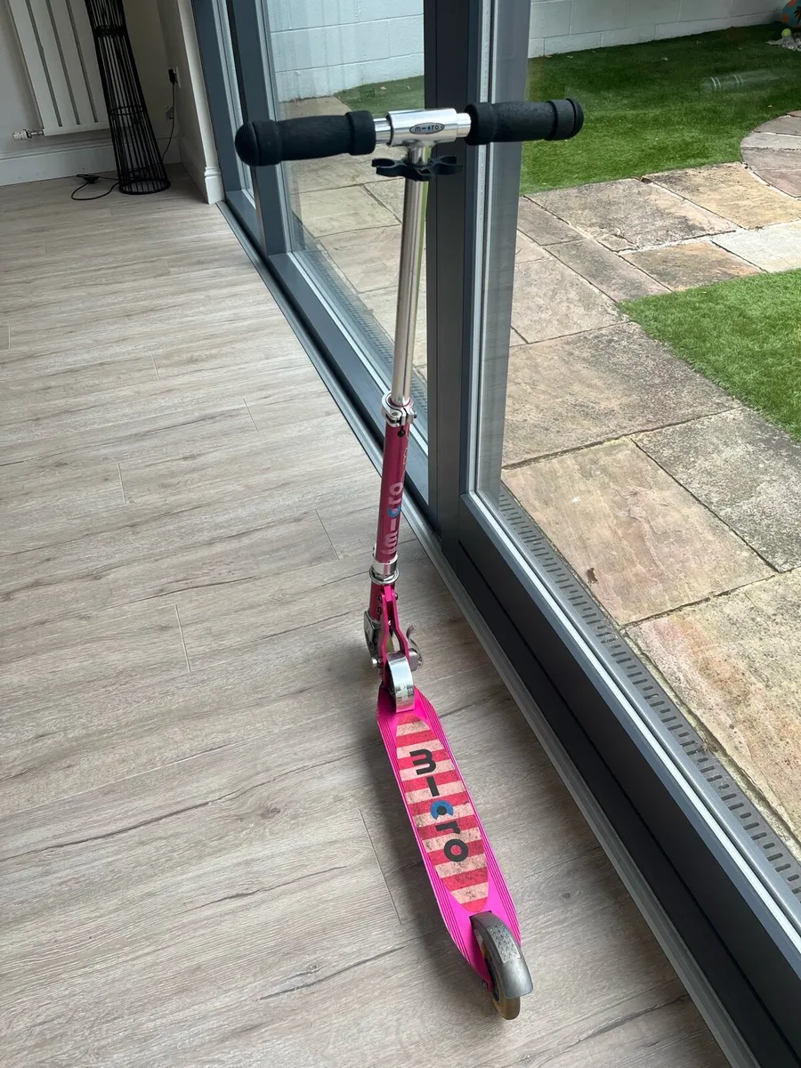 Micro Scooter - Image 1
