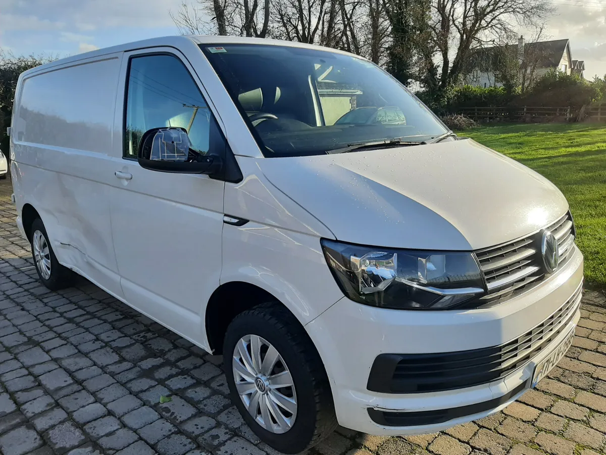 VW TRANSPORTER 2.0 TDI 2017 - Image 1