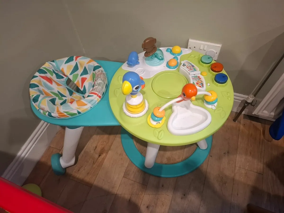 Baby seat - Image 1