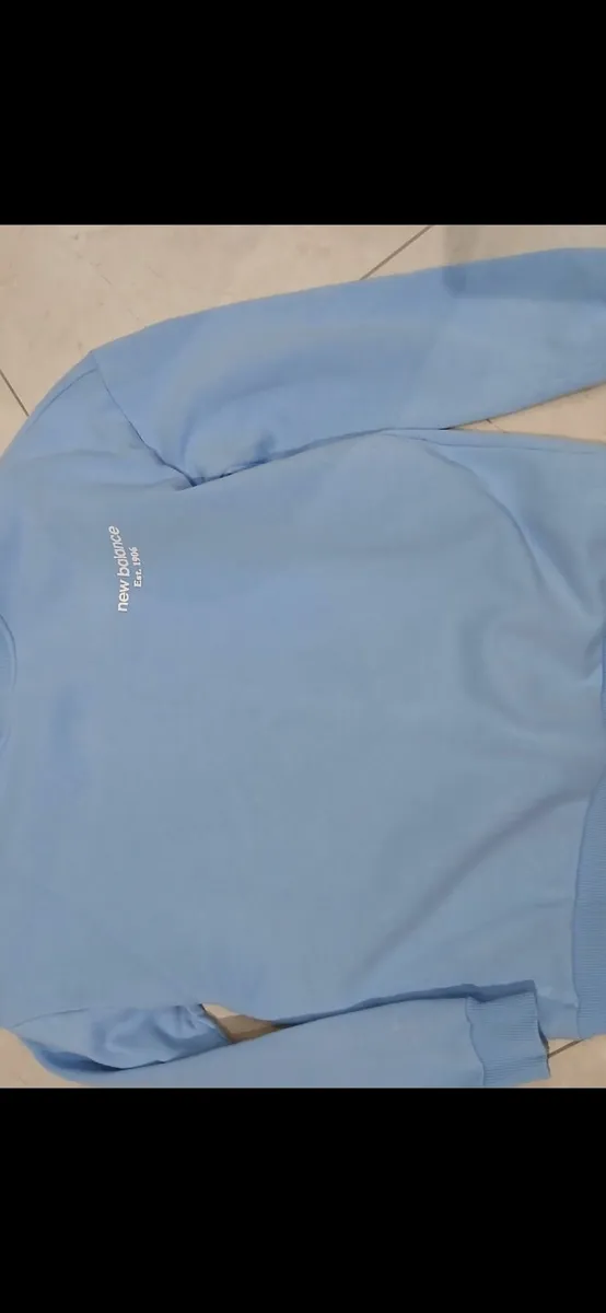 Girls sweatshirt - Image 1