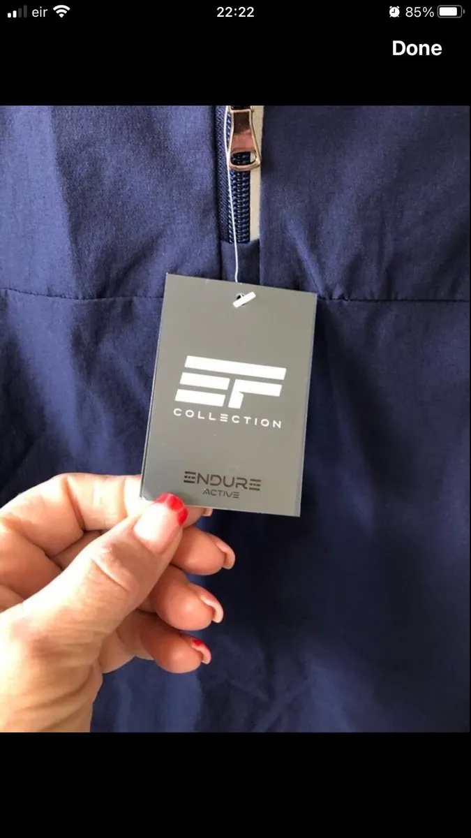 Mens new training hoodie size S €15 - Image 3