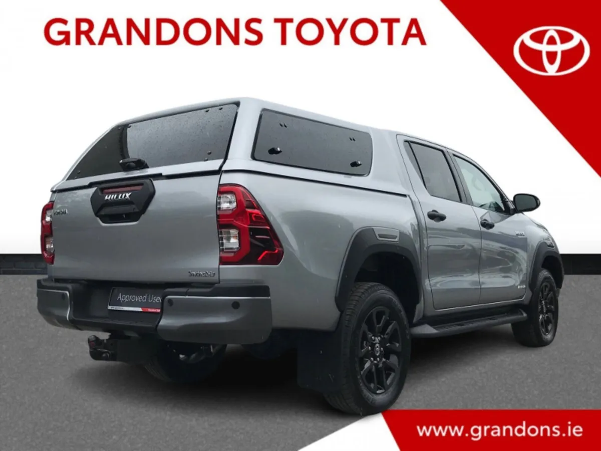 Toyota Hilux 2.8 INVINCIBLE - GRANDONS - Image 2