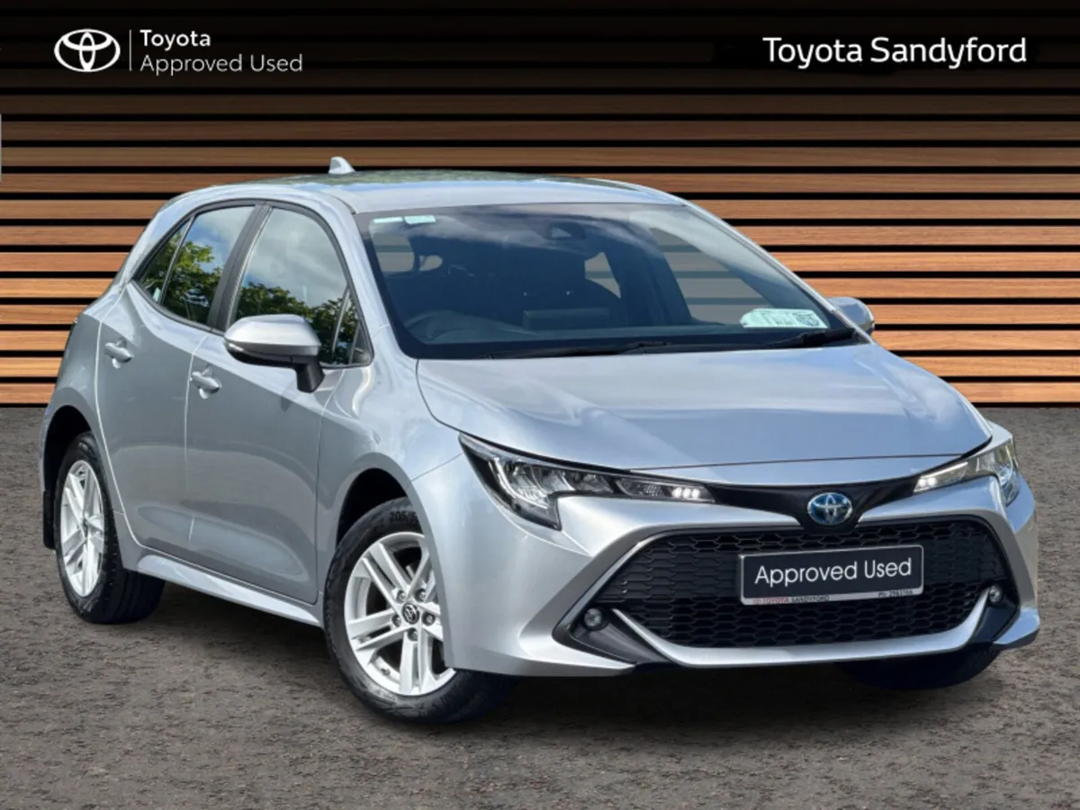Toyota Corolla HYBRID LUNA HATCHBACK // REAR CAMER - Image 1
