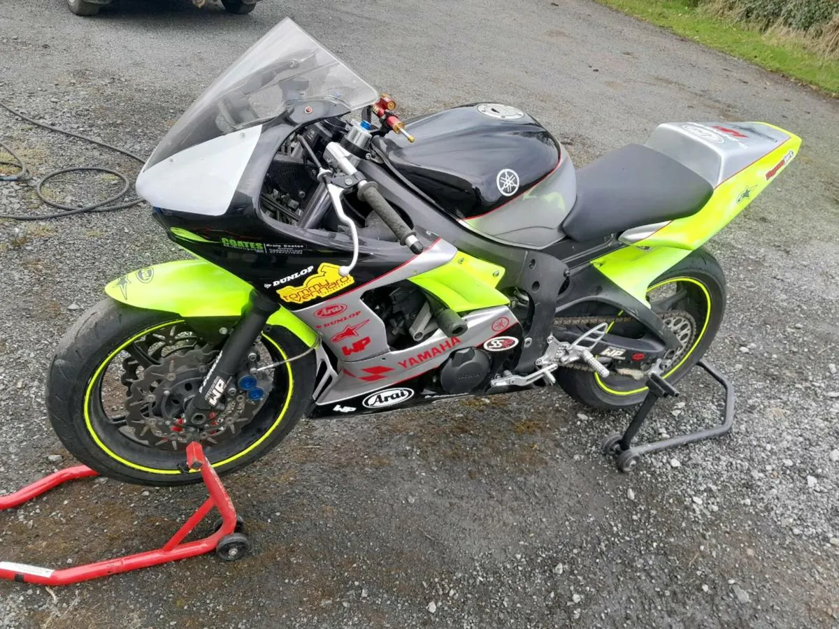 Yamaha R6 Track Bike - Image 1