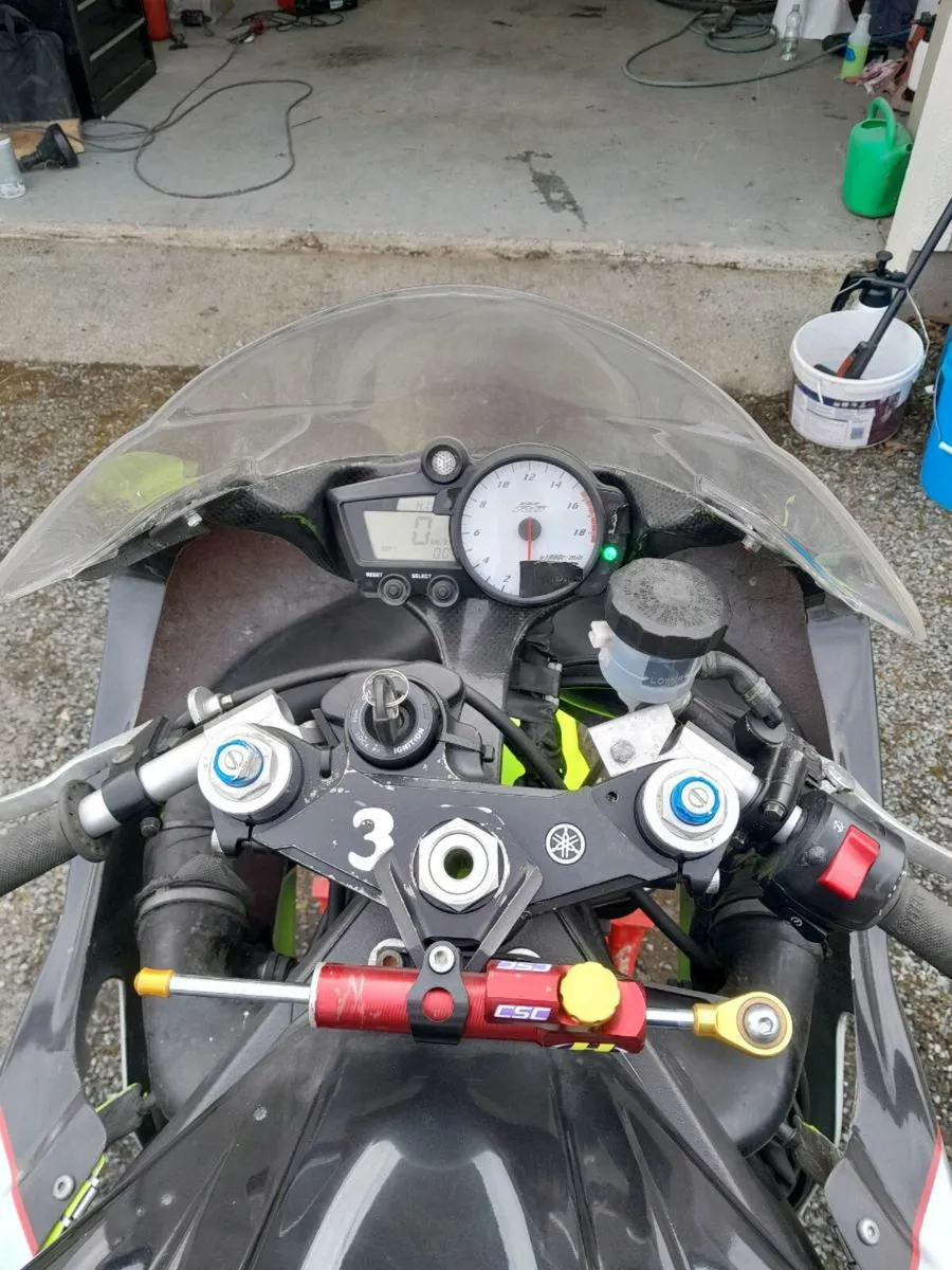 Yamaha R6 Track Bike - Image 4