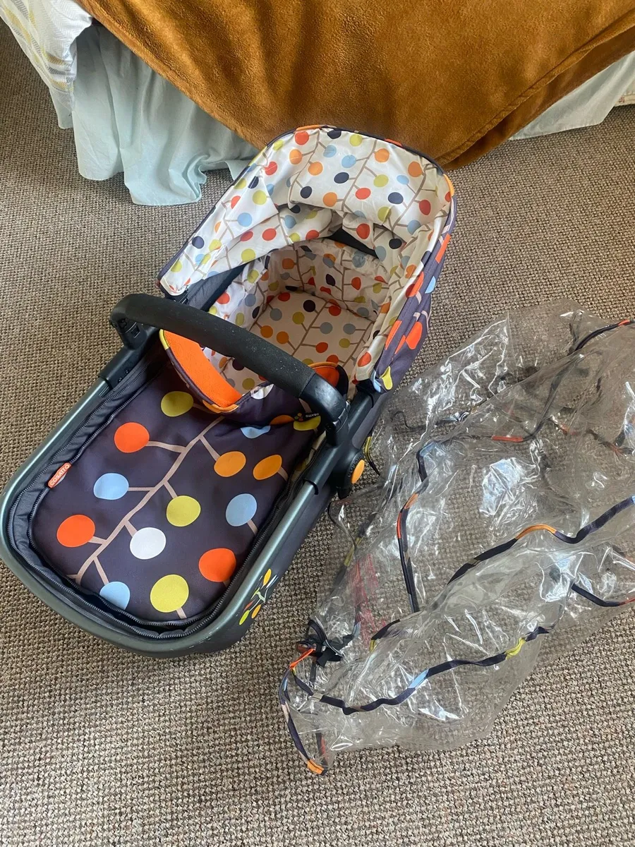 Cosatto giggles 2Baby buggy from pram to stroller - Image 2