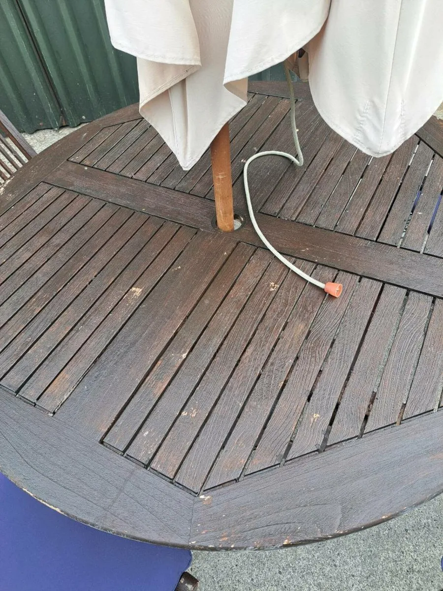 Teak Patio set - Image 2