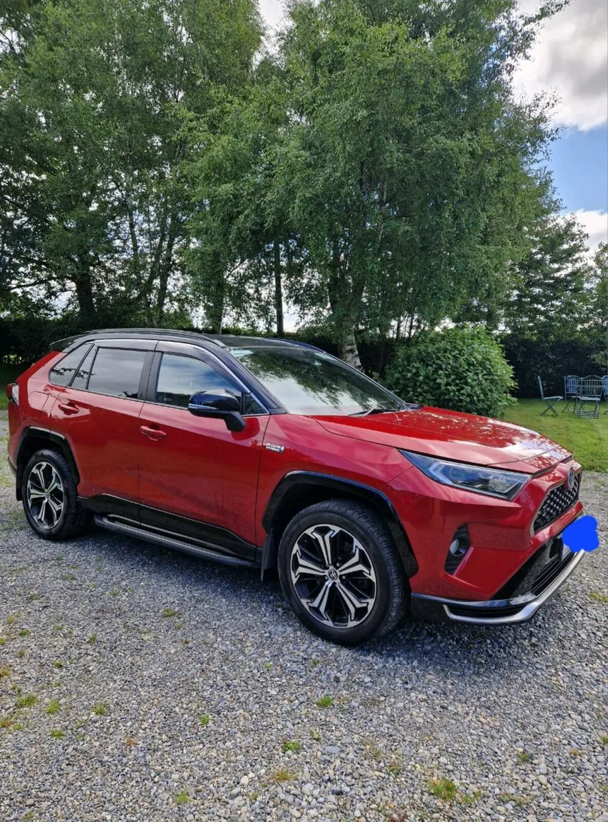Toyota RAV4 2.5 litre AWD Plug in Hybrid SPORT - Image 2