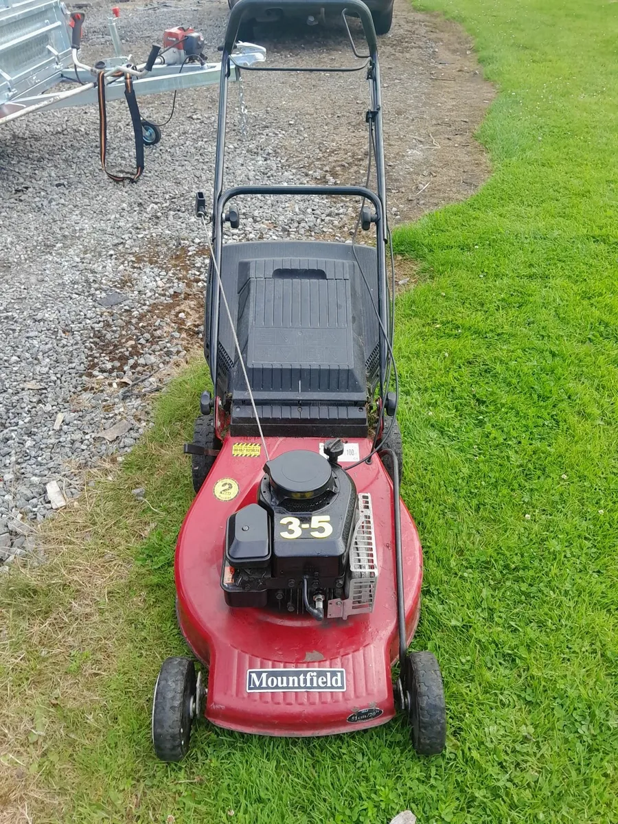 Self drive Lawnmower - Image 1