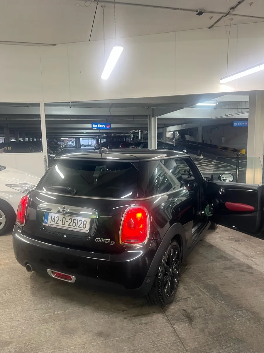 142 MINI COOPER D LOW KMS - Image 3