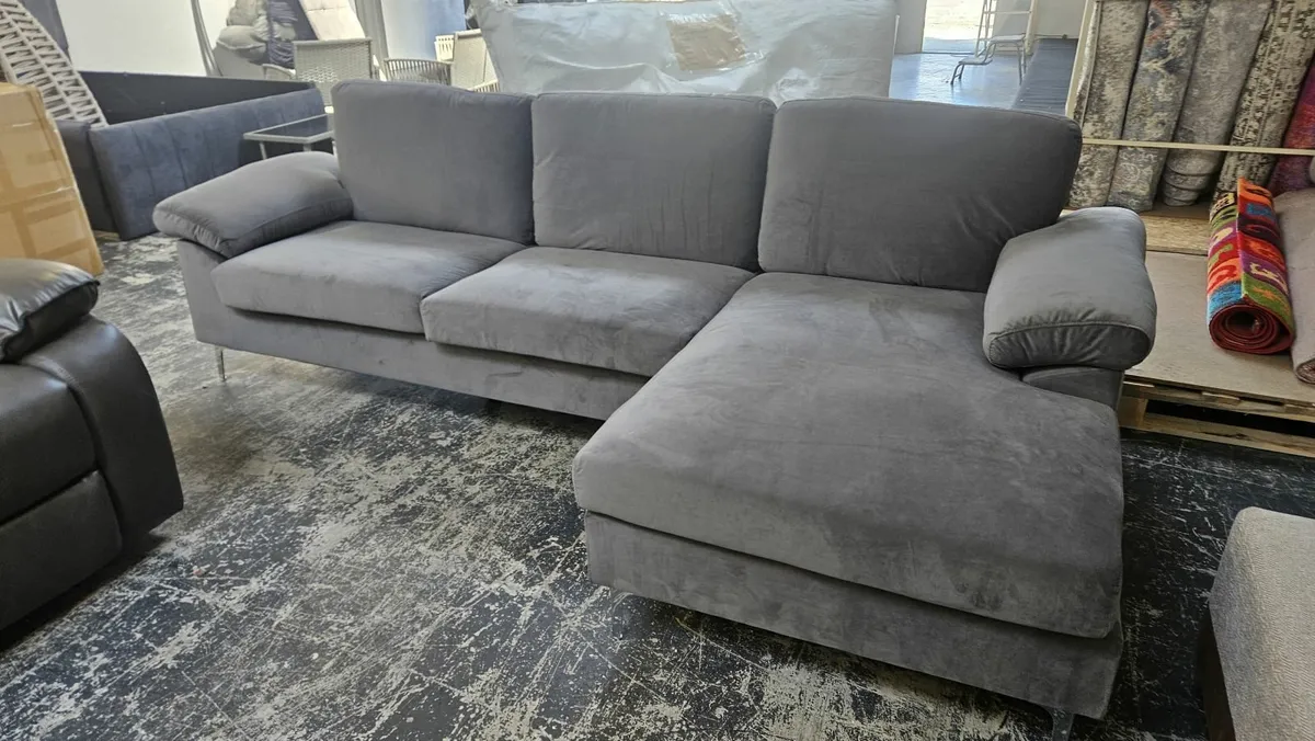 New Frankfurt sofa Lounge Corners - Plush Fabric, - Image 1