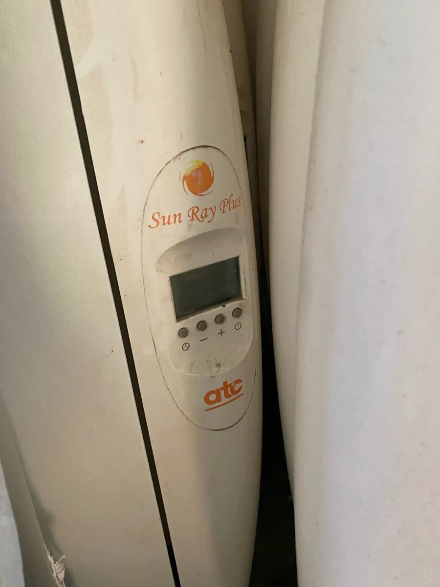 Sun Ray Atc Electric Storage Rads - Image 1
