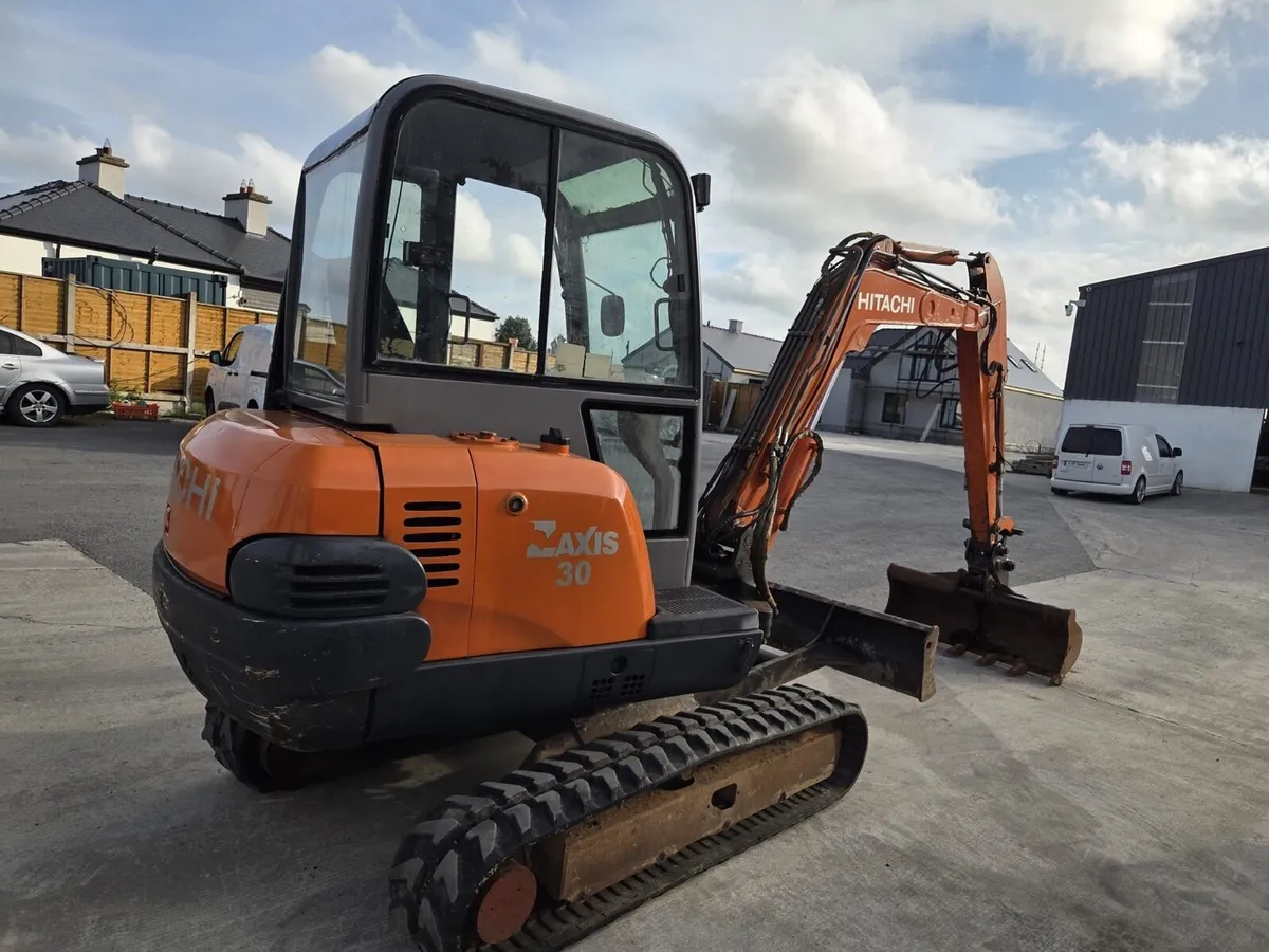 zaxis 30 - Image 3