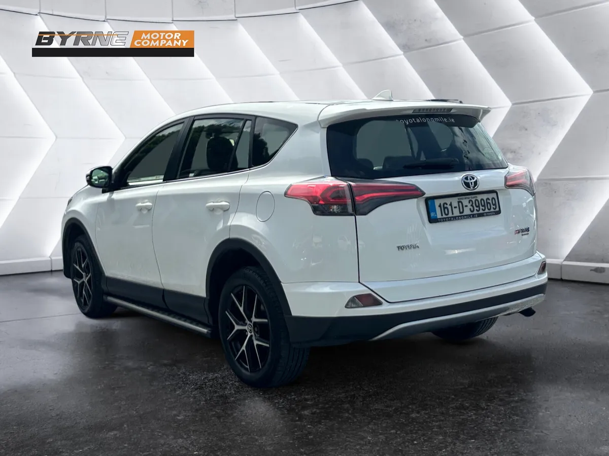 TOYOTA RAV4 2.0D LUNA SPORT, 2016 - Image 3