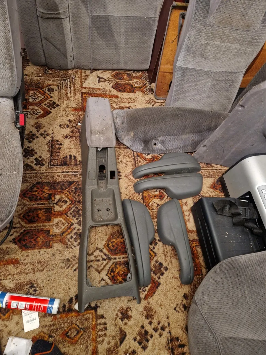 Ford Sierra Interior
Very clean - Image 4