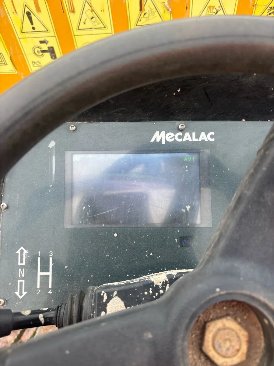 6 ton dumper - Image 4