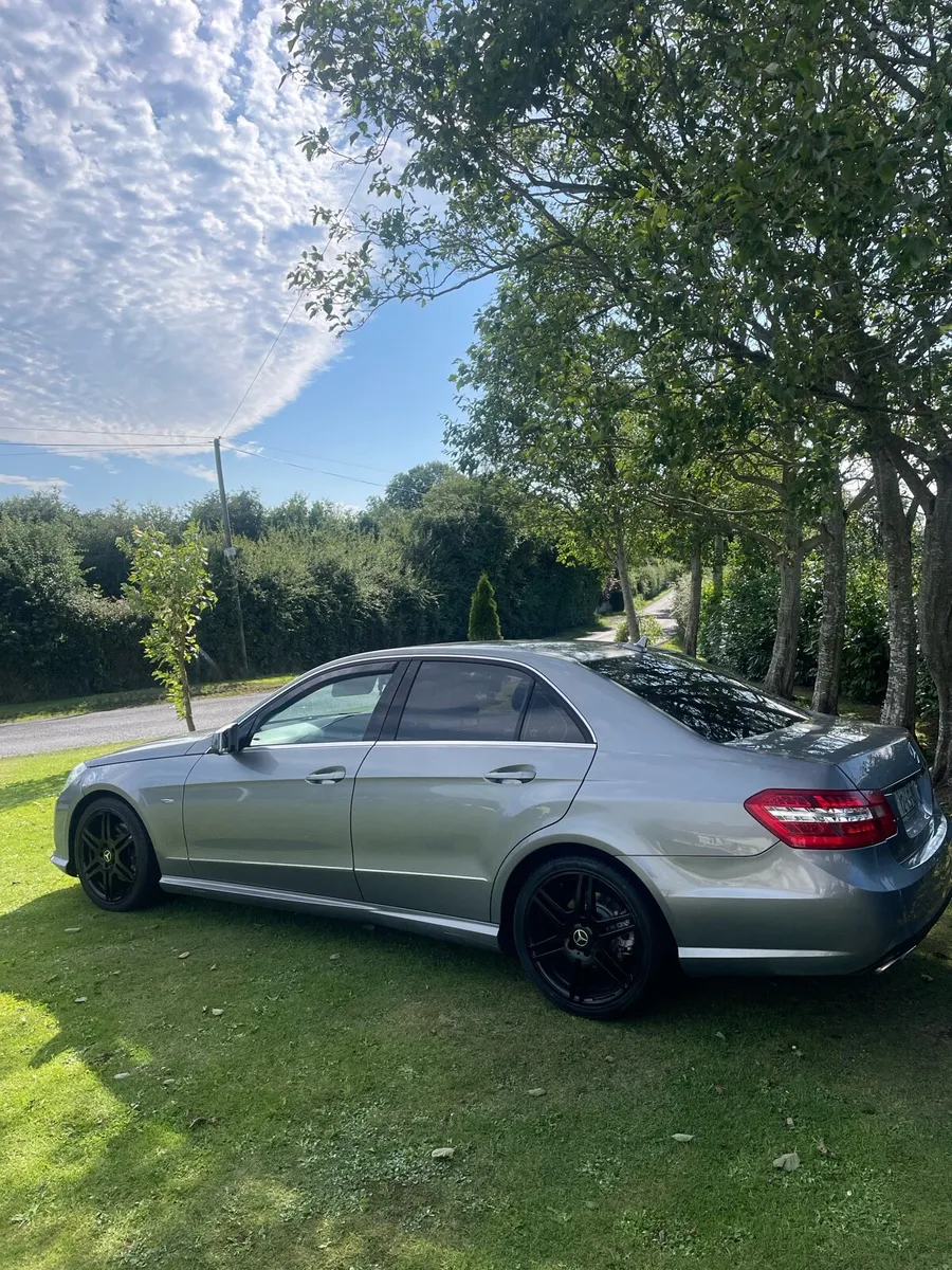 2012 E-Class Mercedes Amg Sport - Image 3