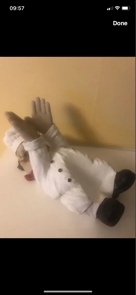‘Chef’ Wine Holder - Image 2