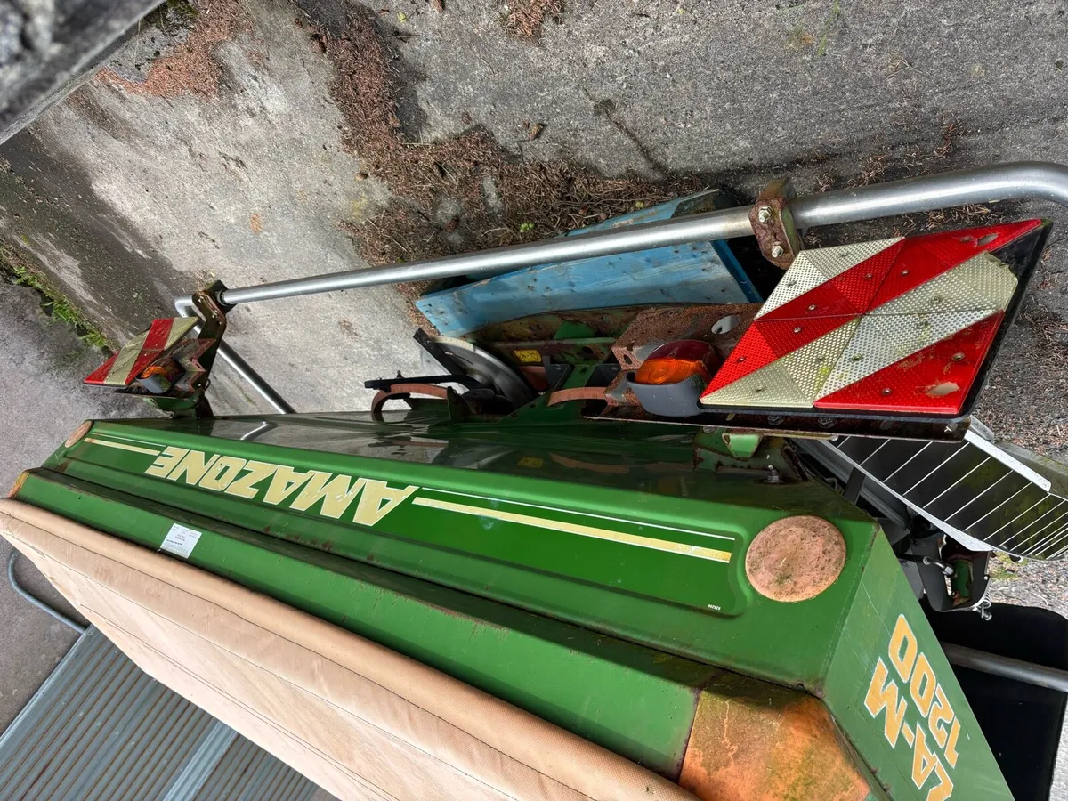 fertiliser spreader - Image 2