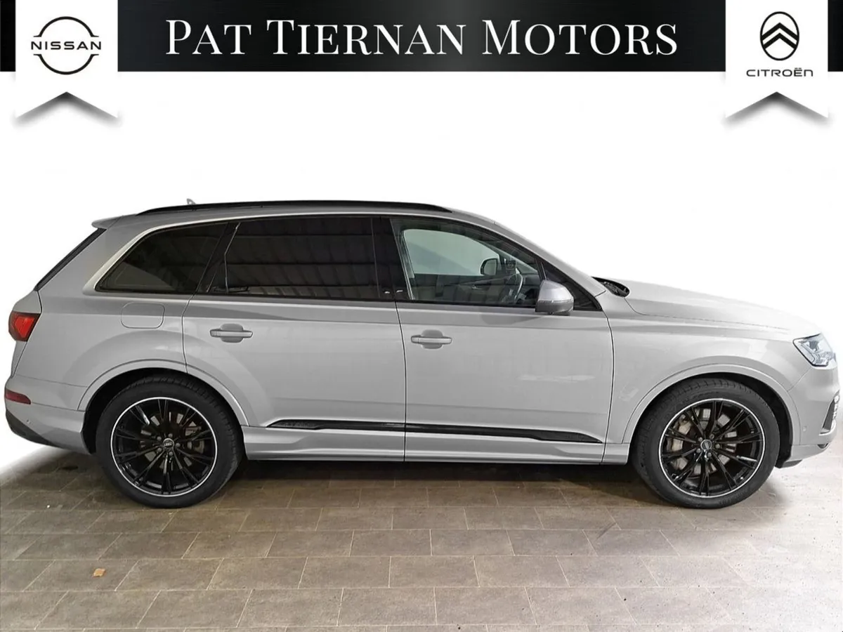 Audi Q7 3.0 Phev Black Edition Quattro - Image 3