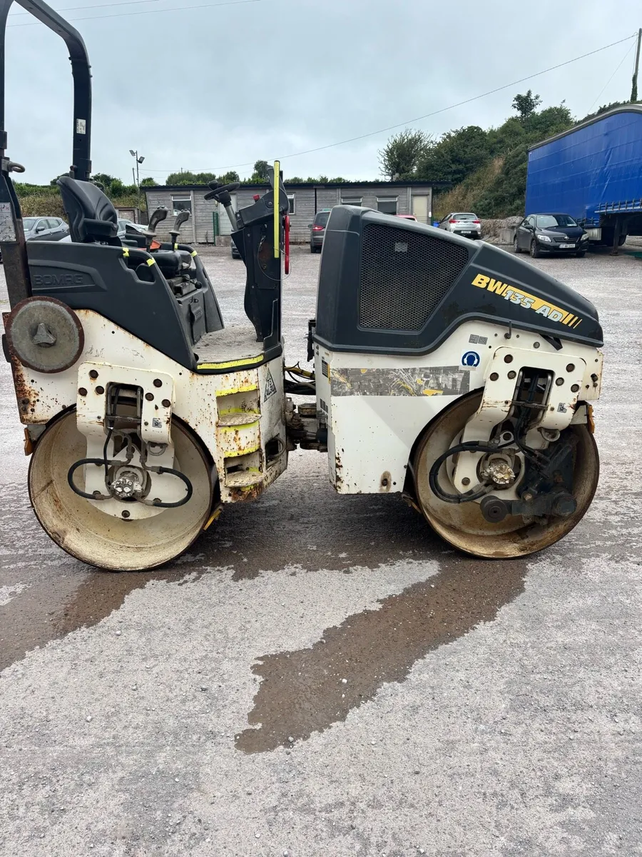Roller bomag 135 - Image 4