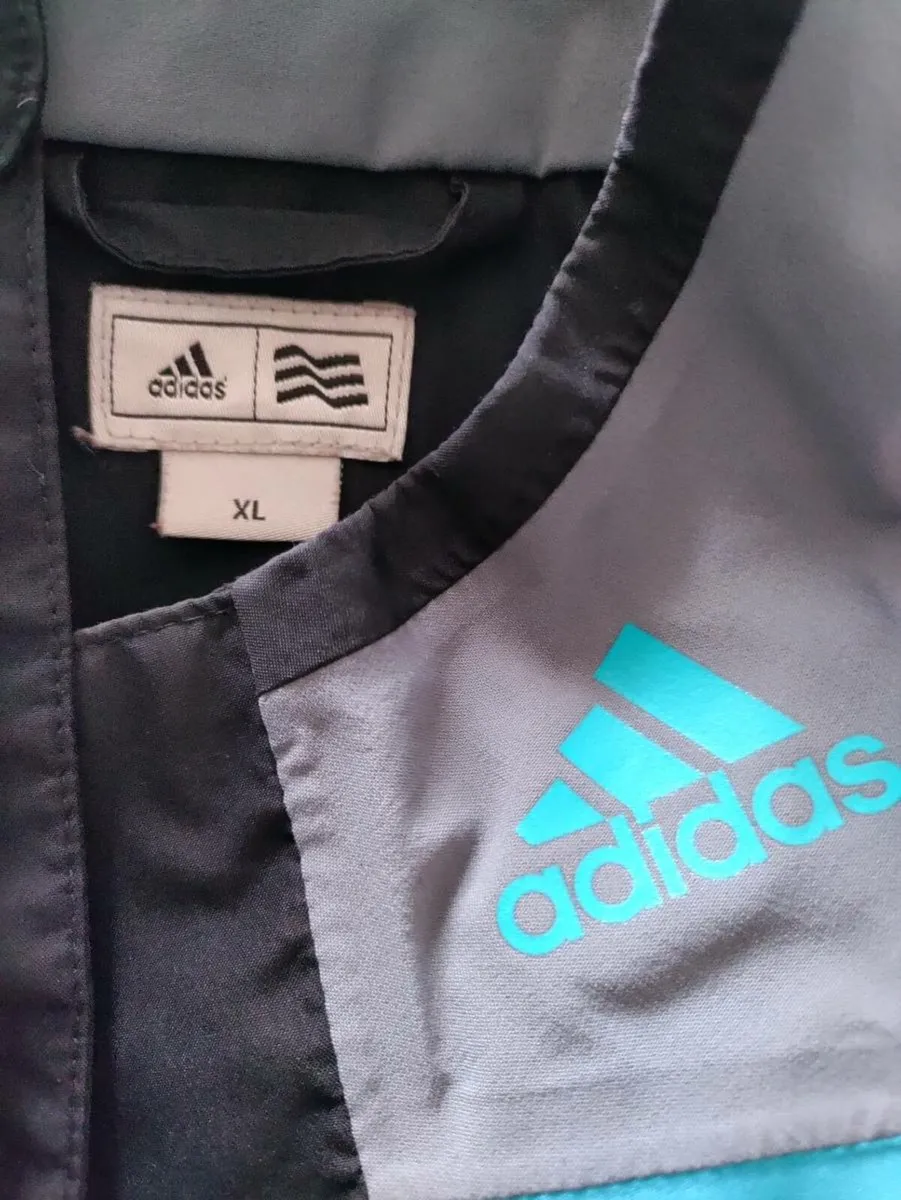Adidas Goretex golf Jkt XL - Image 4