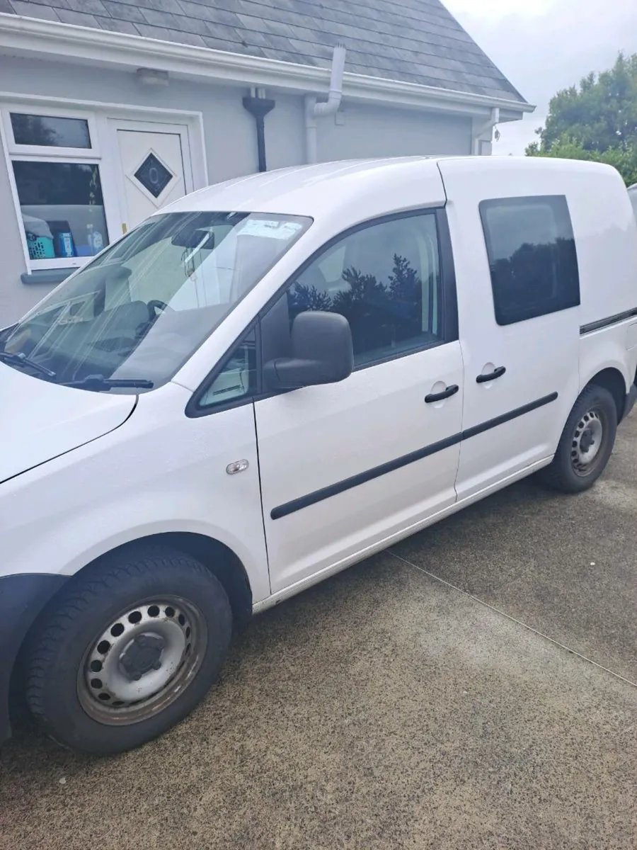Caddy van - Image 3