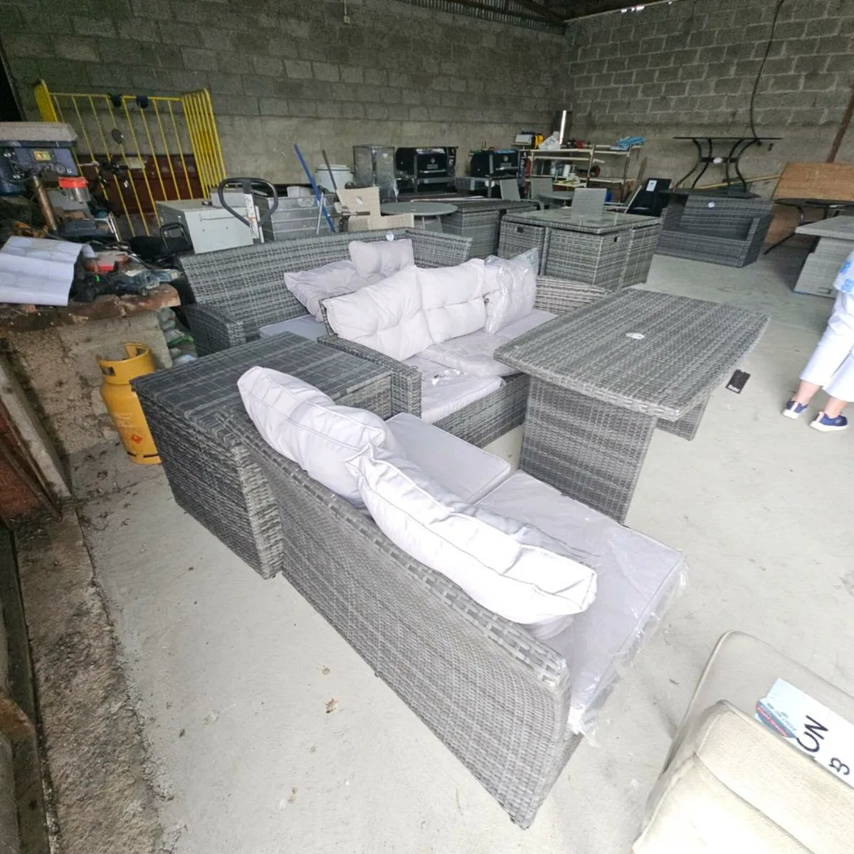 Timed Auction closing this Wednesday 9th July - Image 1