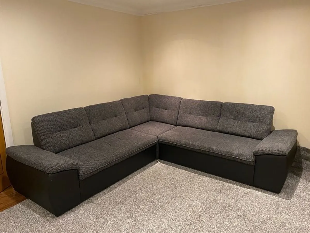 sofa bed - Image 1
