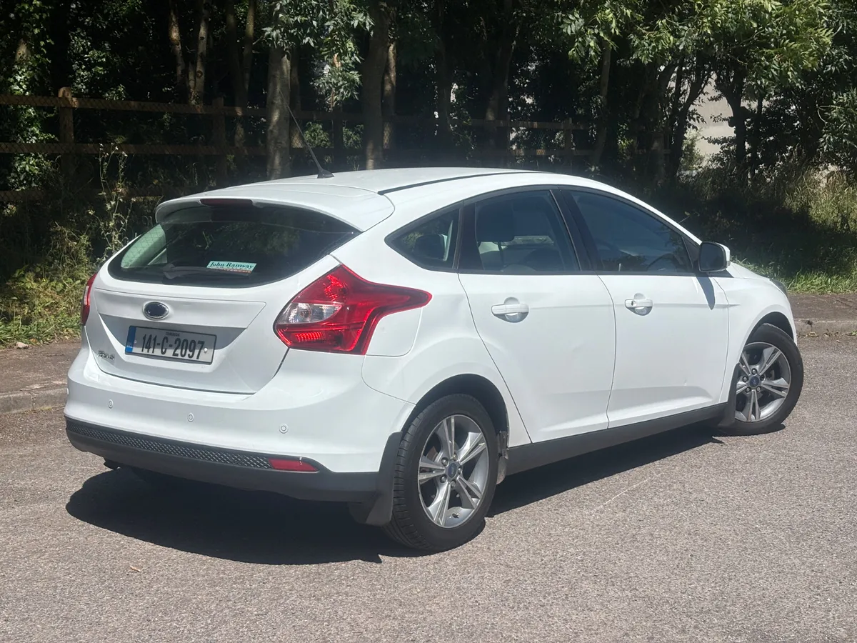2014 FORD FOCUS 1.6L 84K NCT & TAX LOW MILES - Image 4