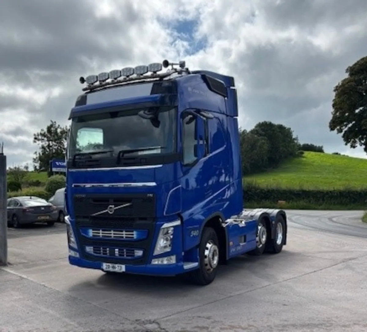 201 Volvo FH 540 6x2 Tractor Unit - Image 2