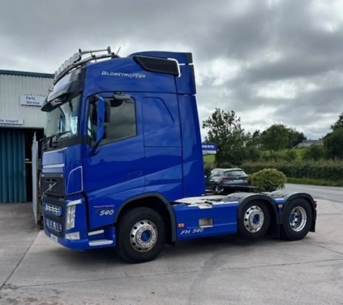 201 Volvo FH 540 6x2 Tractor Unit - Image 3