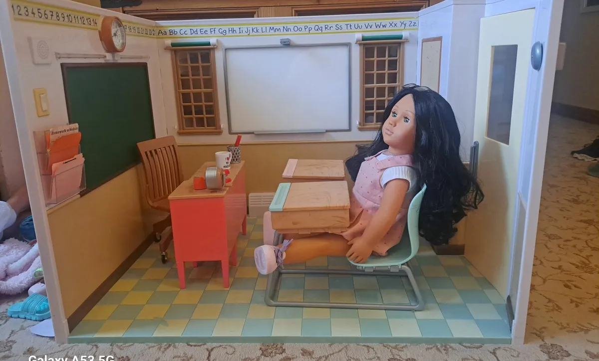Our Generation School Set - Image 4